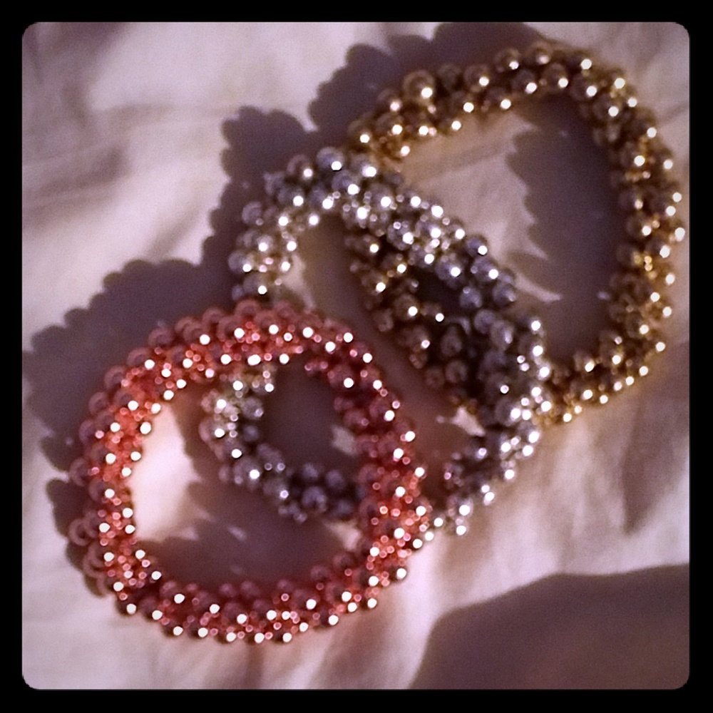 Stretchy Beaded Bracelet NWOT